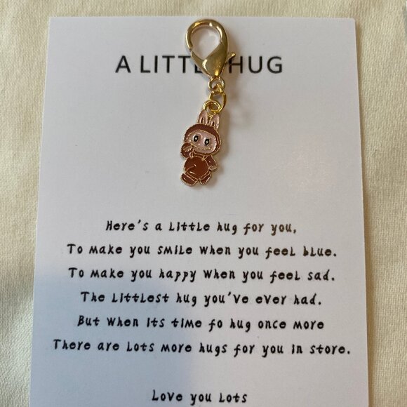 Labubu Little Hug Note & Zipper Pulls X 5 😍 - Picture 11 of 11